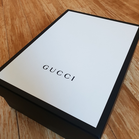 Gucci "Strand" Wingtip leather boot From Runway - Picture 8 of 8